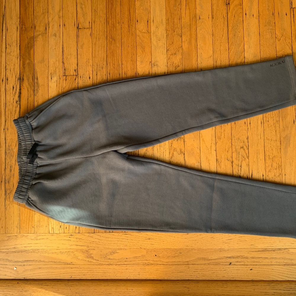 Trackpant